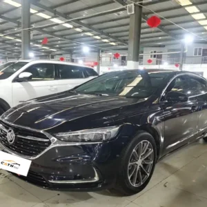 Buick LaCrosse جلو سمت چپ