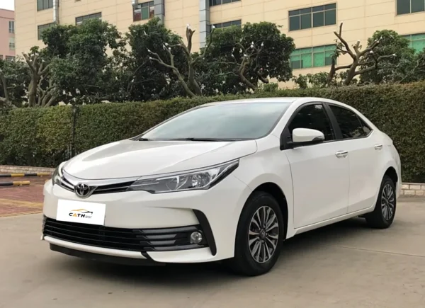 Toyota Corolla 2018 - Delantero Izquierdo