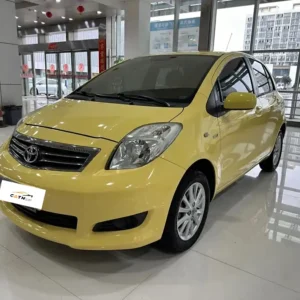 Toyota Yaris сол фарасы