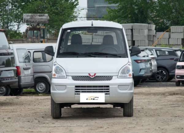 Cara frontal del Wuling Rongguang EV