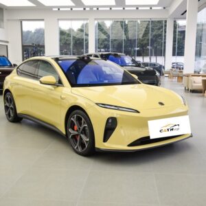 NIO ET5 пярэдні справа