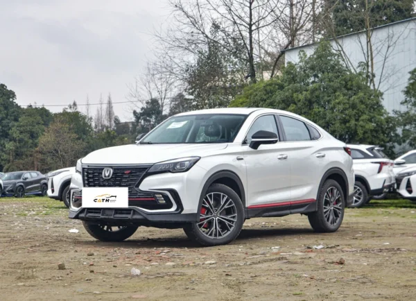 Changan CS85 COUPÉ avant gauche