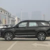 Changan CS95 yana doğru