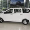 Wuling Hongguang de lado