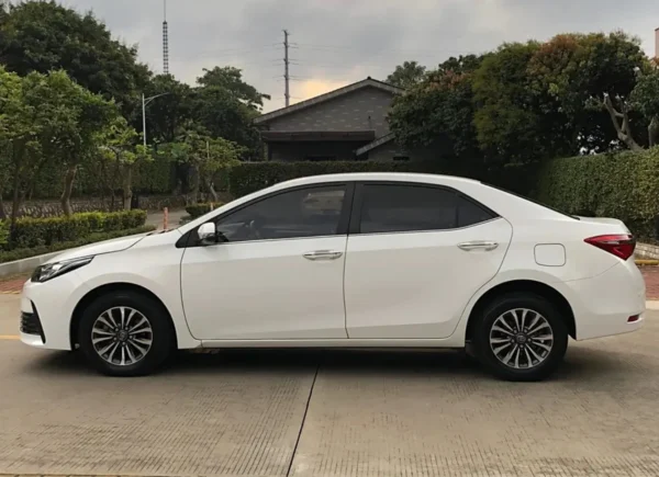 Toyota Corolla 2018 - Carrocería