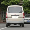 מכונית Wuling Rongguang מאחור