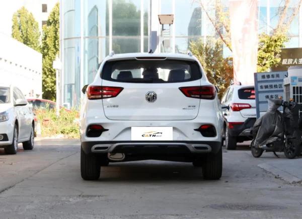 MG ZS parte trasera del coche