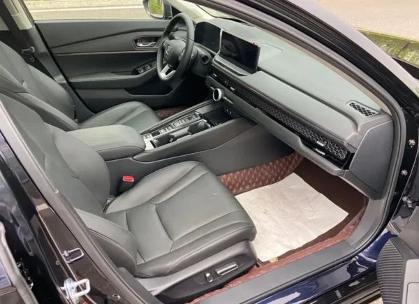 The Honda Accord front seats