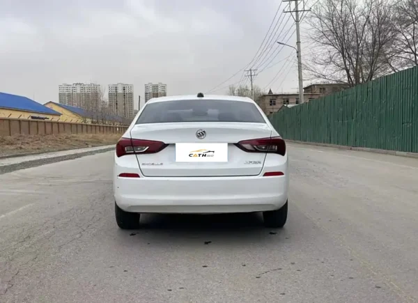 Buick Excelle arrière