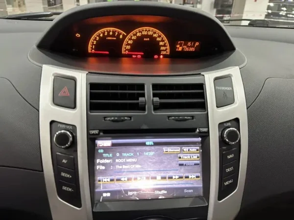 Display screen ng Toyota Yaris